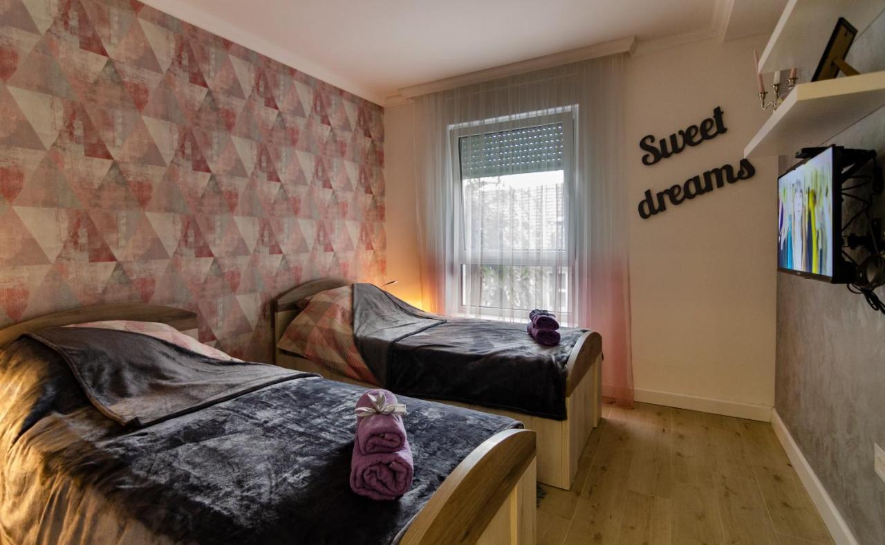 Apartman Mdb Lux 苏博蒂察 外观 照片