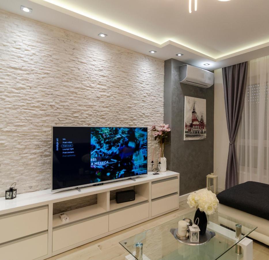 Apartman Mdb Lux 苏博蒂察 外观 照片